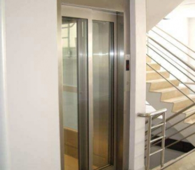 Elevador de Uso Restrito